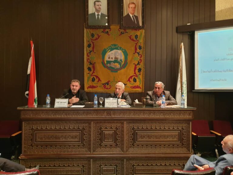 رئيس غرفة تجارة دمشق يوجه بتخفيض الأسعار والبيع بسعر التكلفة خلال شهر رئيس غرفة تجارة دمشق يوجه بتخفيض الأسعار والبيع بسعر التكلفة خلال شهر